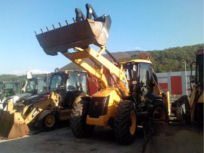 Экскаватор-погрузчик JCB 4CX (Спецтехника-Выборг)